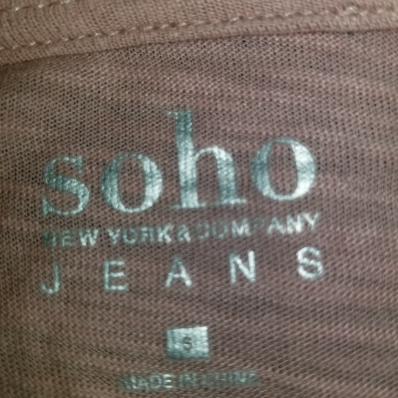 Soho New York & Company Jeans Top - Picture 2 of 3